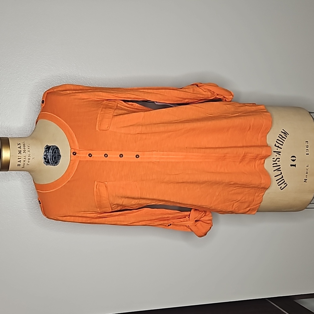 NEW | ZENERGY by CHICO'S | HENLEY TEE | SIZE 1 (MEDIUM)